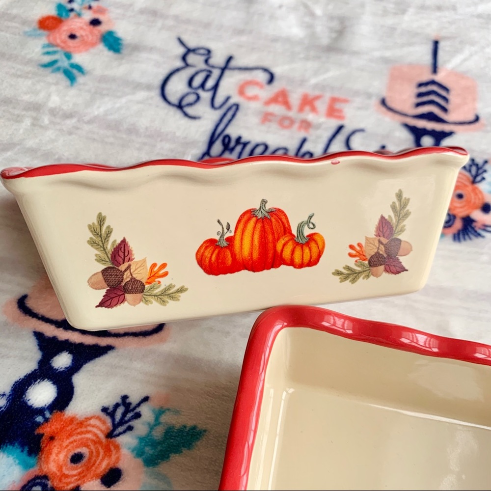 🎃 Fall Pumpkin Mini Loaf Pans 🎃 - Picture 2 of 3